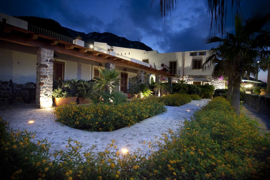 Hotel Residence Acquacalda Đảo Lipari Ngoại thất bức ảnh