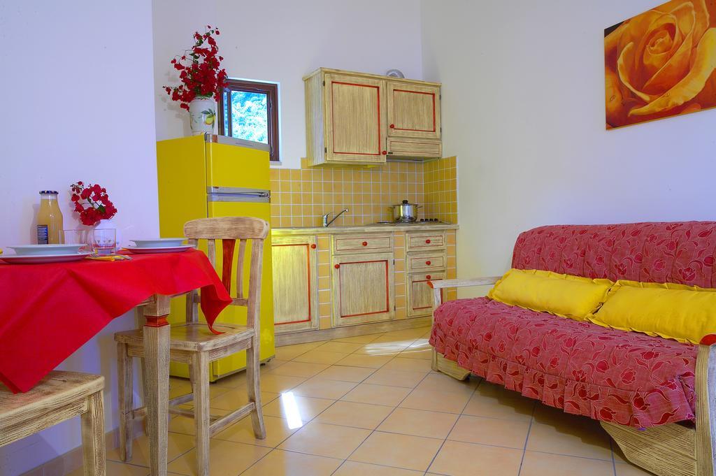 Hotel Residence Acquacalda Đảo Lipari Ngoại thất bức ảnh