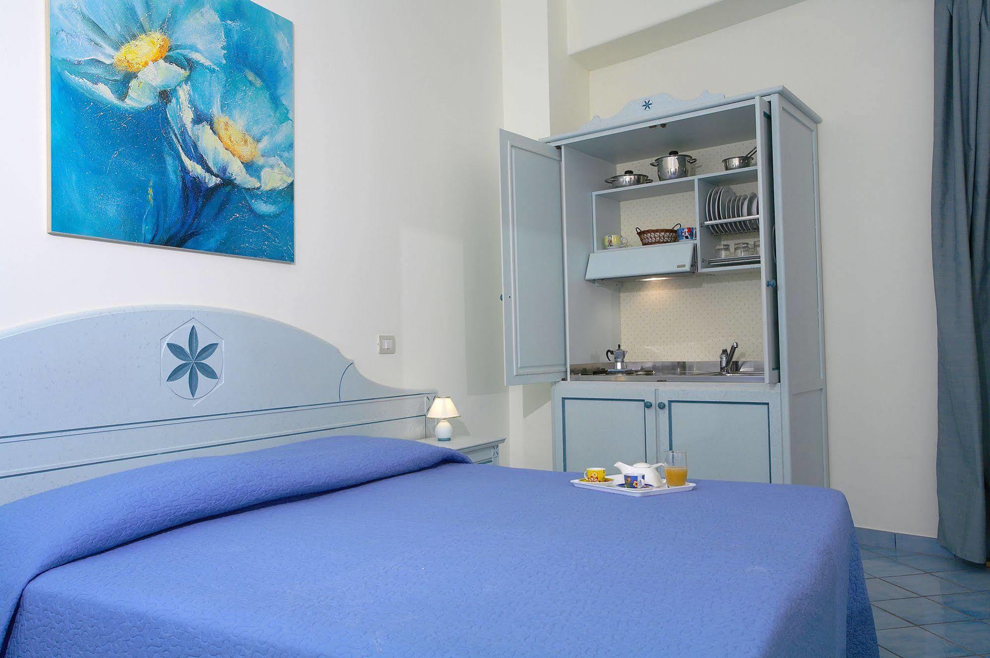Hotel Residence Acquacalda Đảo Lipari Ngoại thất bức ảnh